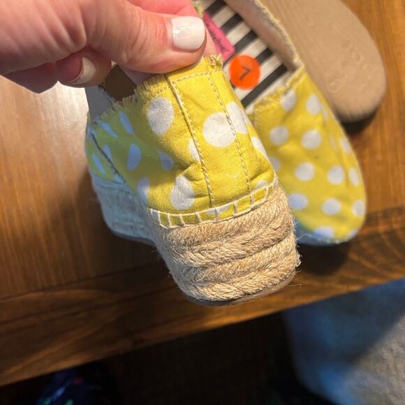 Betsey Johnson Yellow and White Polka Dot Espadrilles - Picture 10 of 11